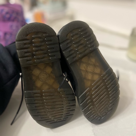 Kids dr martens size 9 - Picture 4 of 5